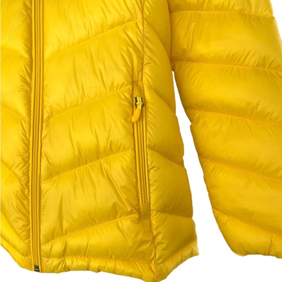 NWT Yellow Quilted Puffer Jacket - Picture 3 of 15